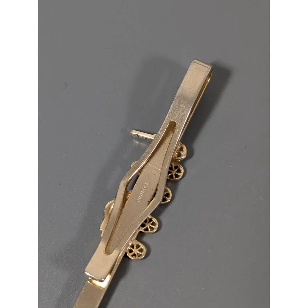 Vintage Pioneer Wagon Money Clip‎ Gold Tone Mens
